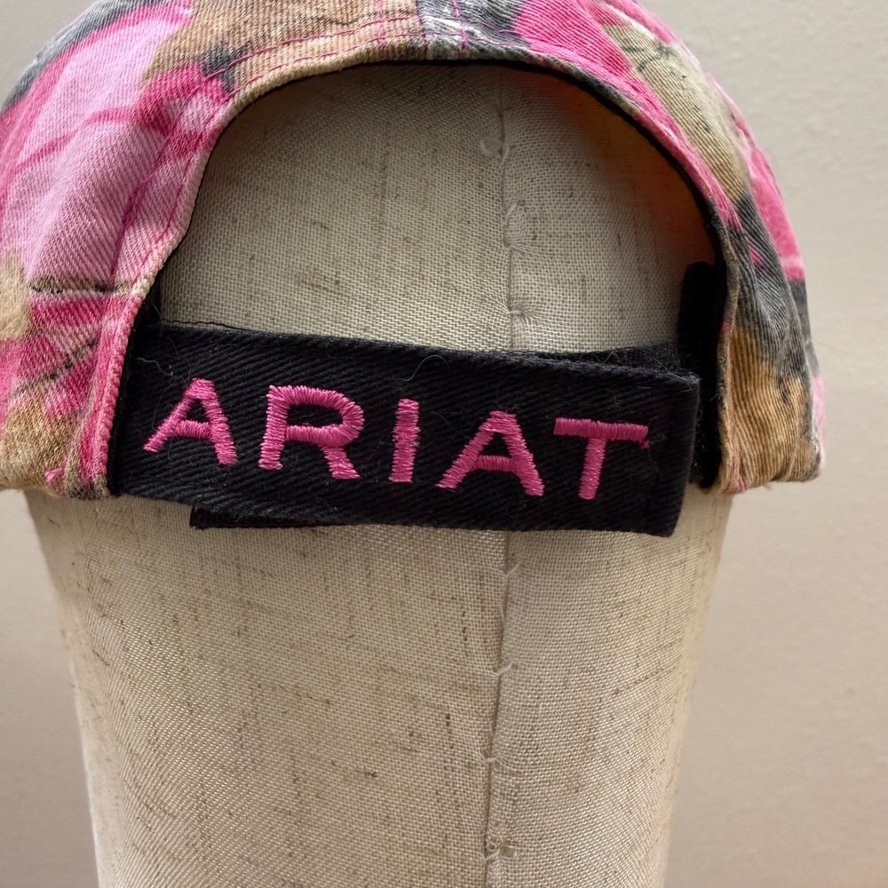 Ariat Pink Camo Western Adjust Strapback Distressed‎ Baseball Cap Hat Women OS - Picture 3 of 11